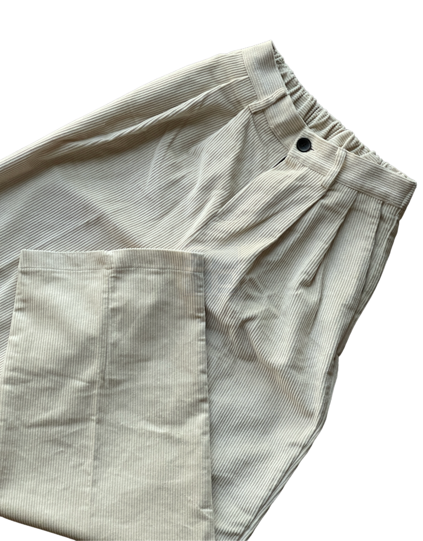 Two Tuck Balloon Corduroy Pants Cream