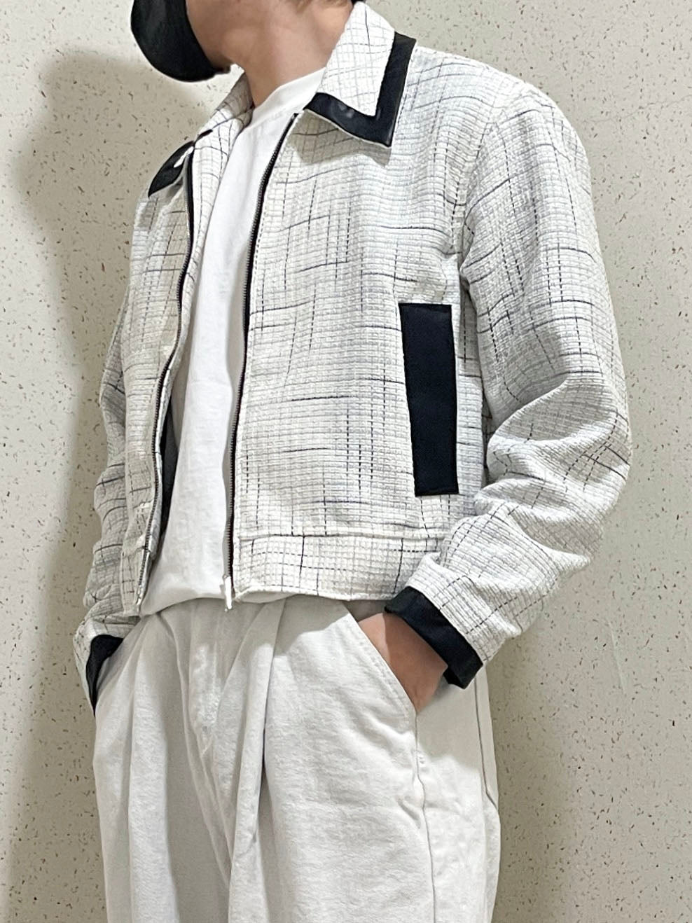 레더 배색 크롭자켓 트위드 숏 자켓 아이보리 Leather Coloring Tweed Cropped Jacket Ivory