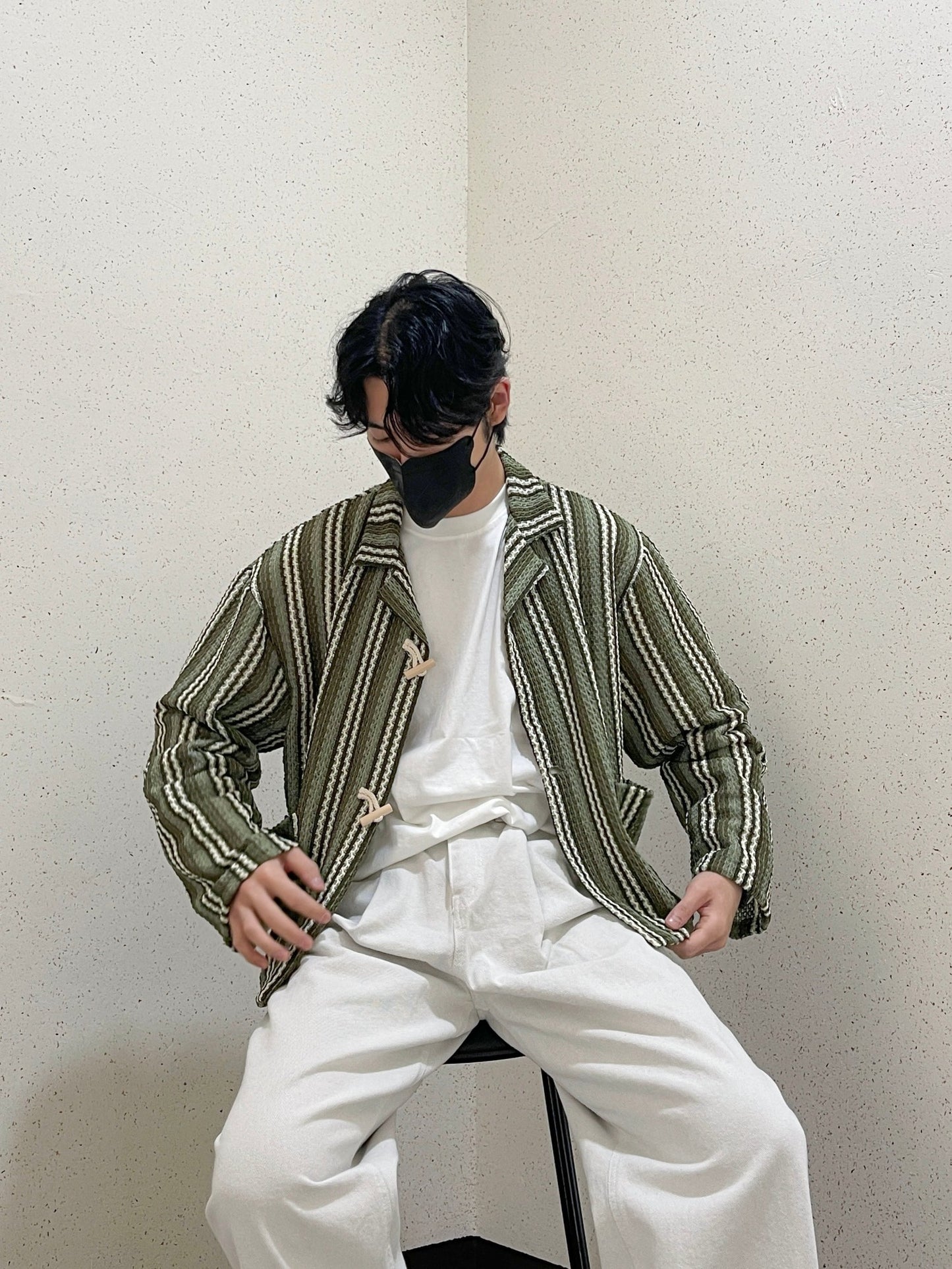 우드 토글 스트라이프 니트 봄 가디건 떡볶이 오버핏 카키 Toggle Stripe Knit Cardigan Khaki
