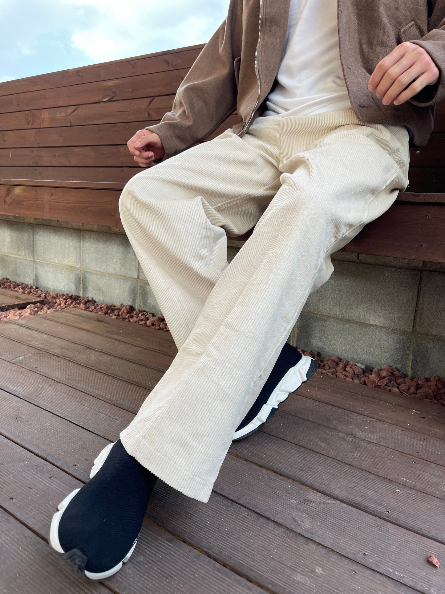 Two Tuck Balloon Corduroy Pants Cream