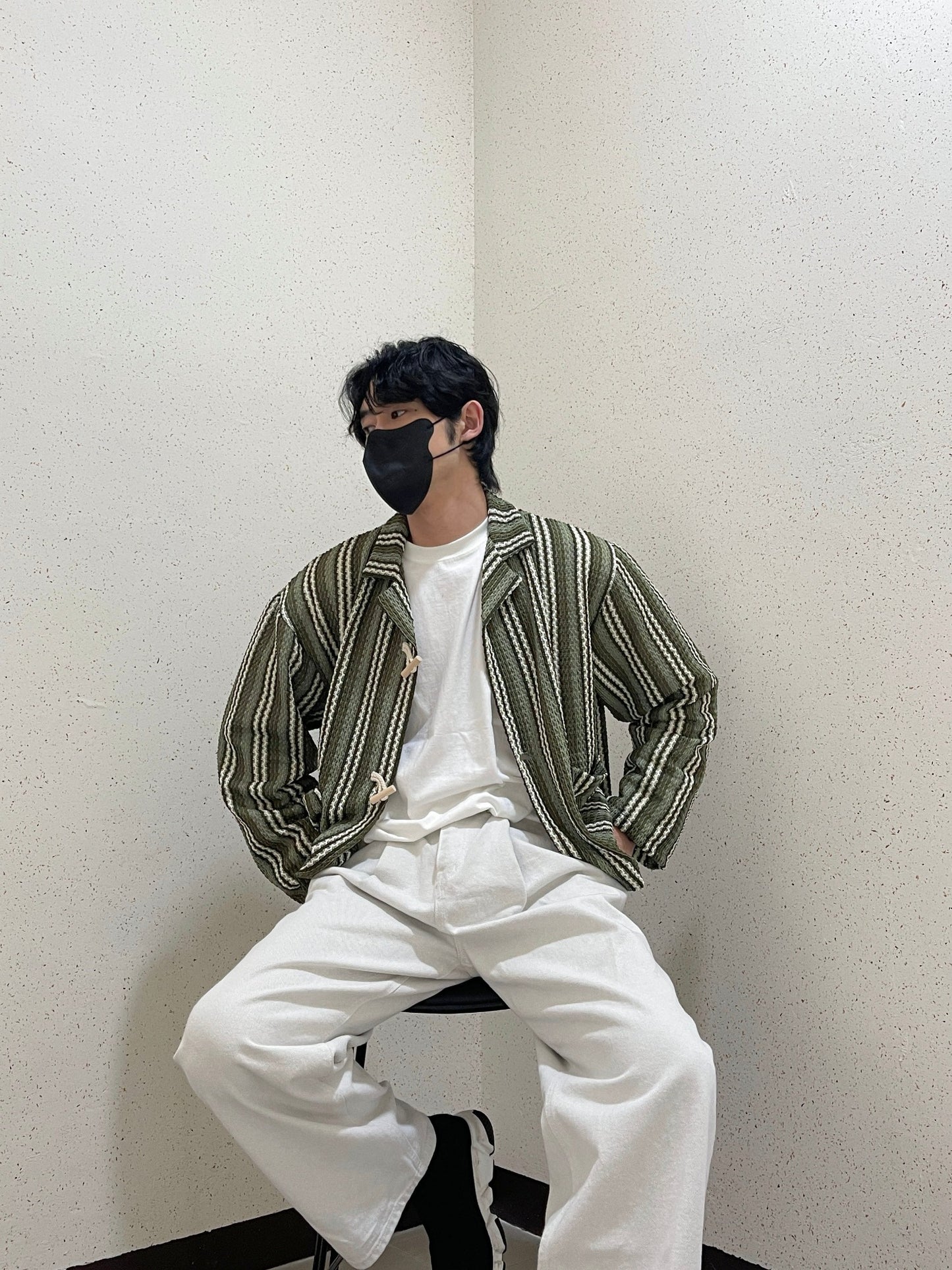 우드 토글 스트라이프 니트 봄 가디건 떡볶이 오버핏 카키 Toggle Stripe Knit Cardigan Khaki
