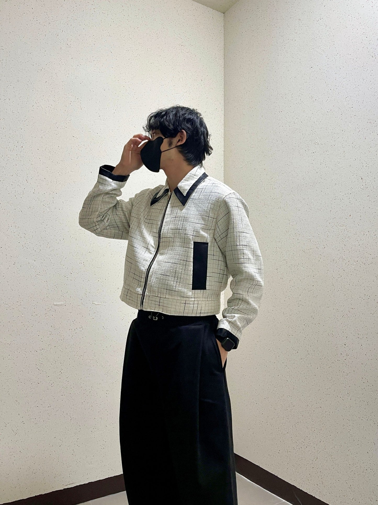 레더 배색 크롭자켓 트위드 숏 자켓 아이보리 Leather Coloring Tweed Cropped Jacket Ivory