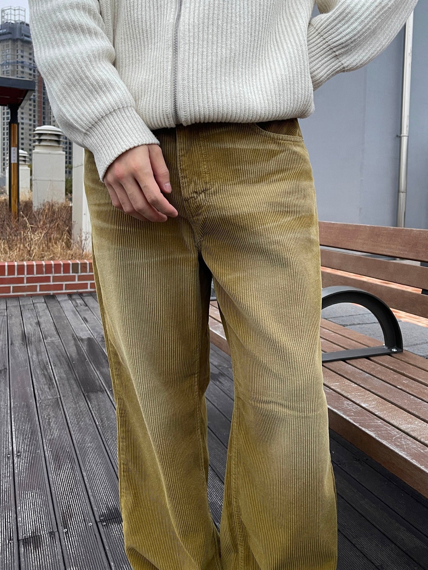 Embo Washing Wide Corduroy Pants Yellow