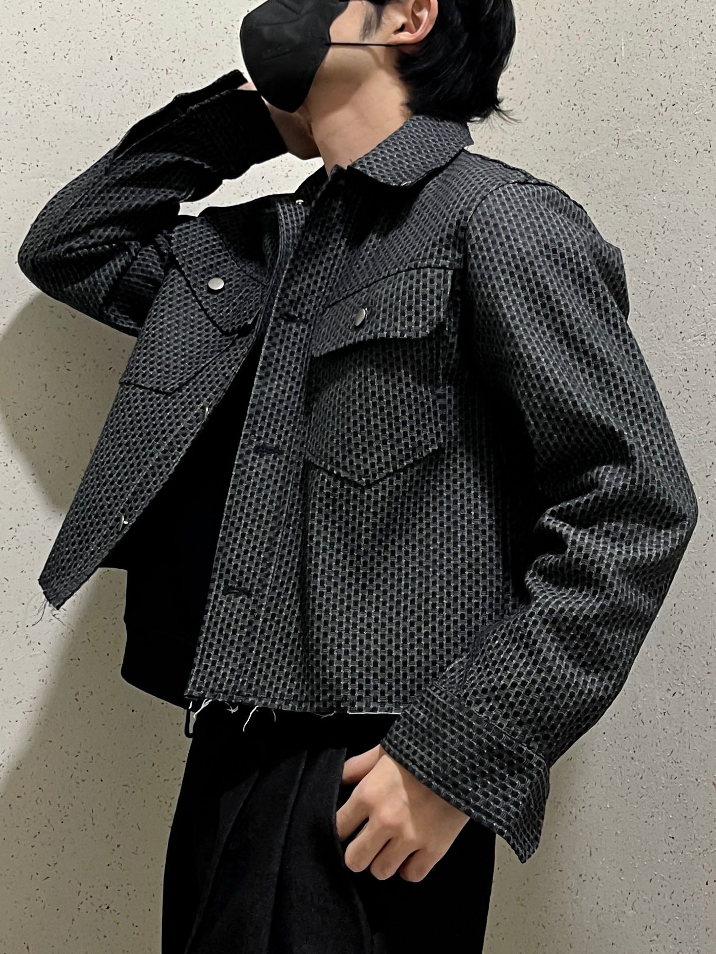 Crop Cutting Denim Jacket Black 남자데님자켓 밑단컷팅 크롭자켓 오버핏 흑청