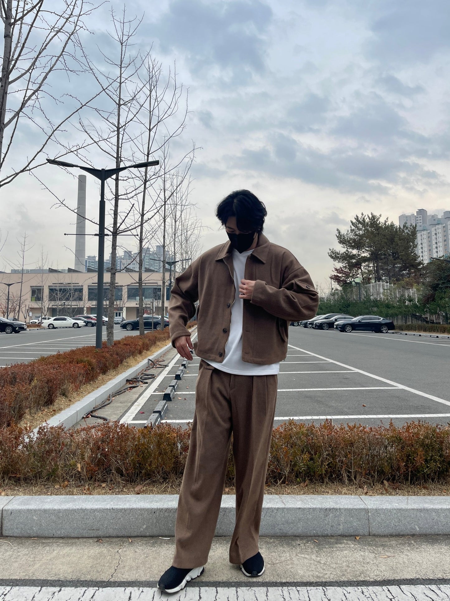 Sakariba Pintuck Wide Slacks Brown