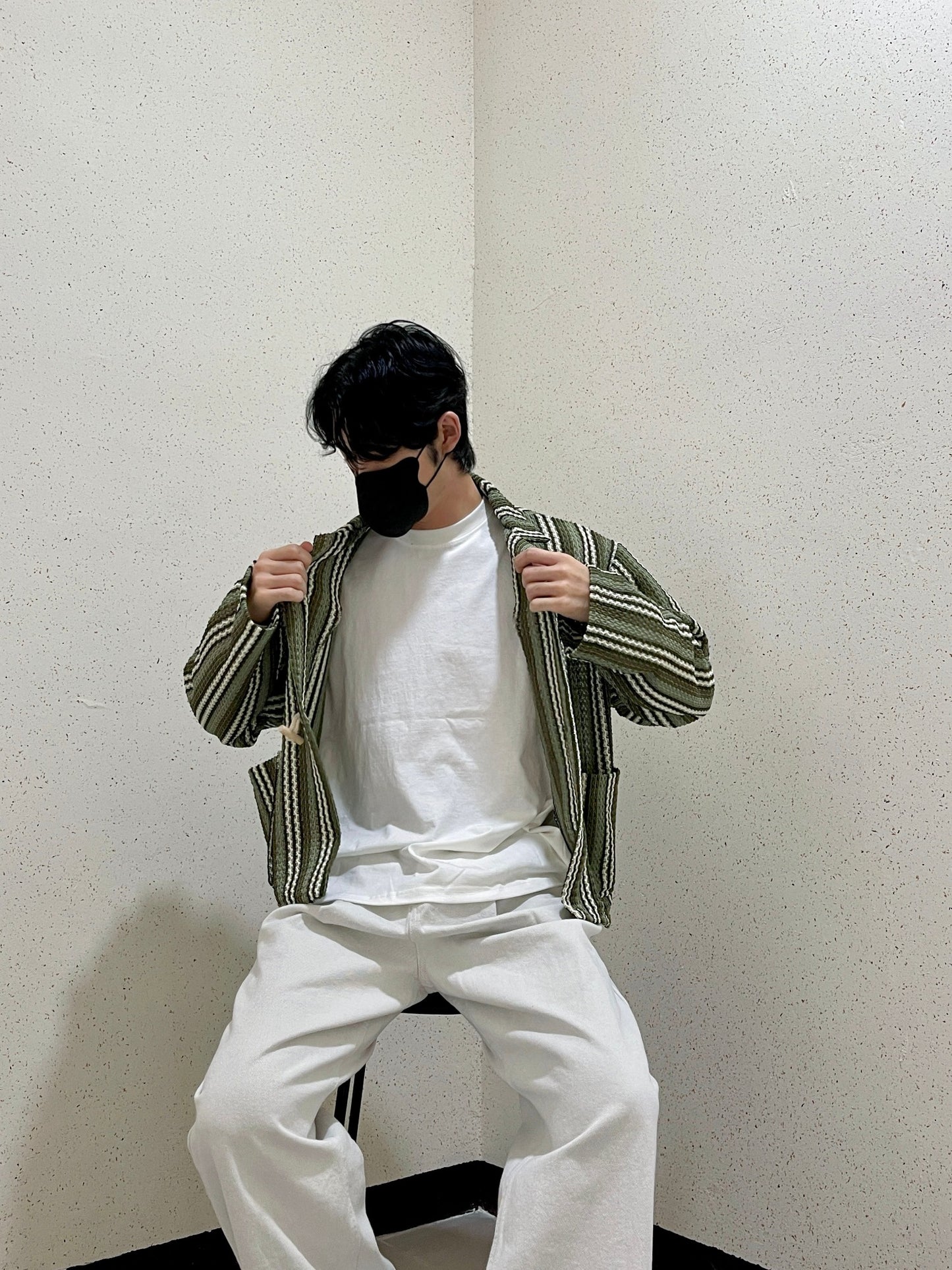 우드 토글 스트라이프 니트 봄 가디건 떡볶이 오버핏 카키 Toggle Stripe Knit Cardigan Khaki