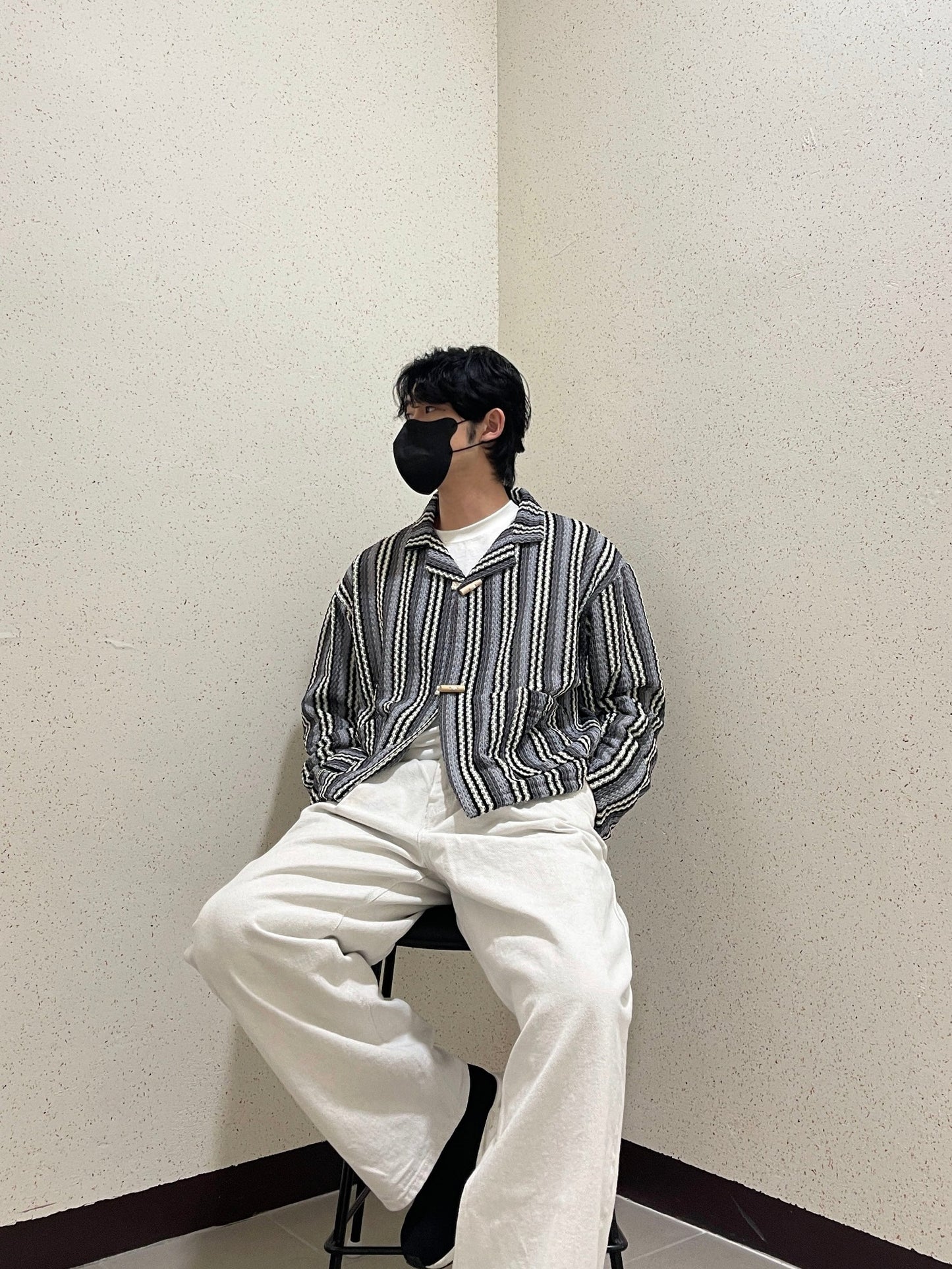 우드 토글 스트라이프 니트 봄 가디건 떡볶이 오버핏 블랙 Toggle Stripe Knit Cardigan Black