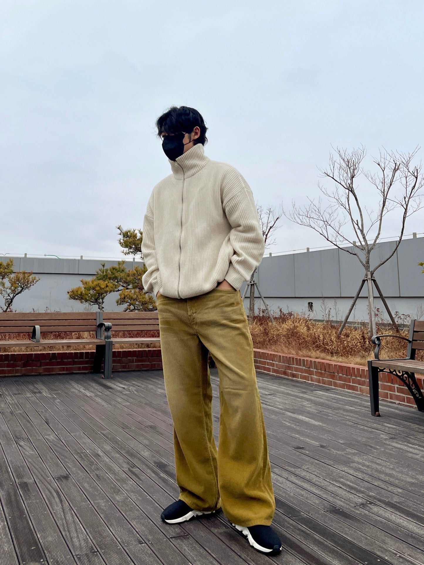 Embo Washing Wide Corduroy Pants Yellow