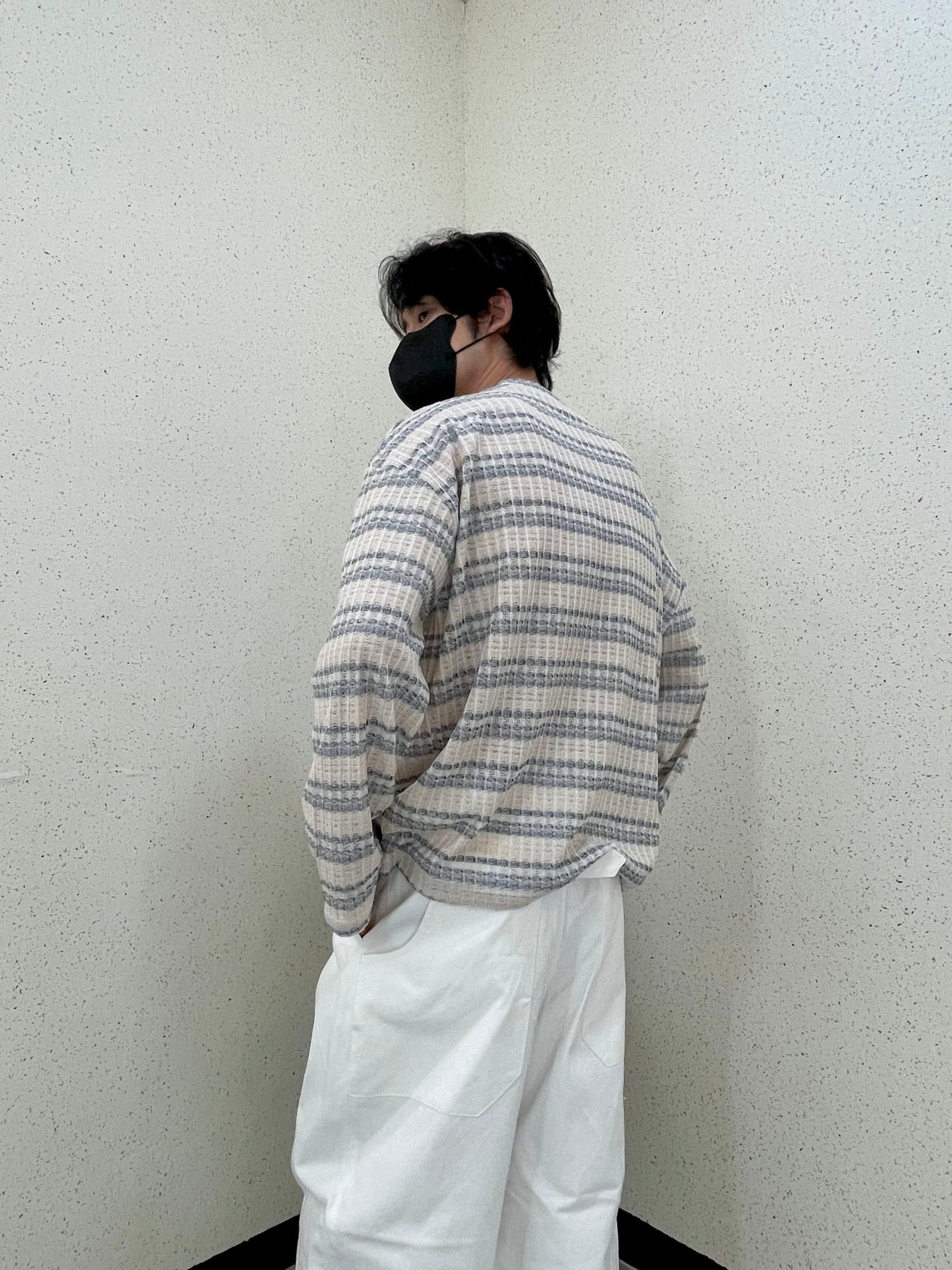 Unique Stripe Knit Grey 스트라이프 니트티 봄 남자니트 루즈핏 오버핏 단가라니트 그레이