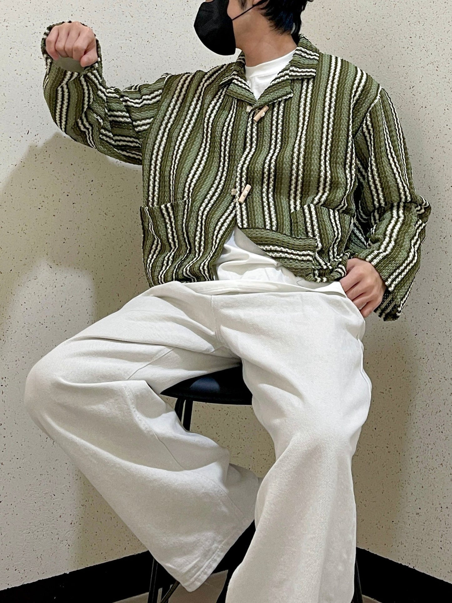 우드 토글 스트라이프 니트 봄 가디건 떡볶이 오버핏 카키 Toggle Stripe Knit Cardigan Khaki