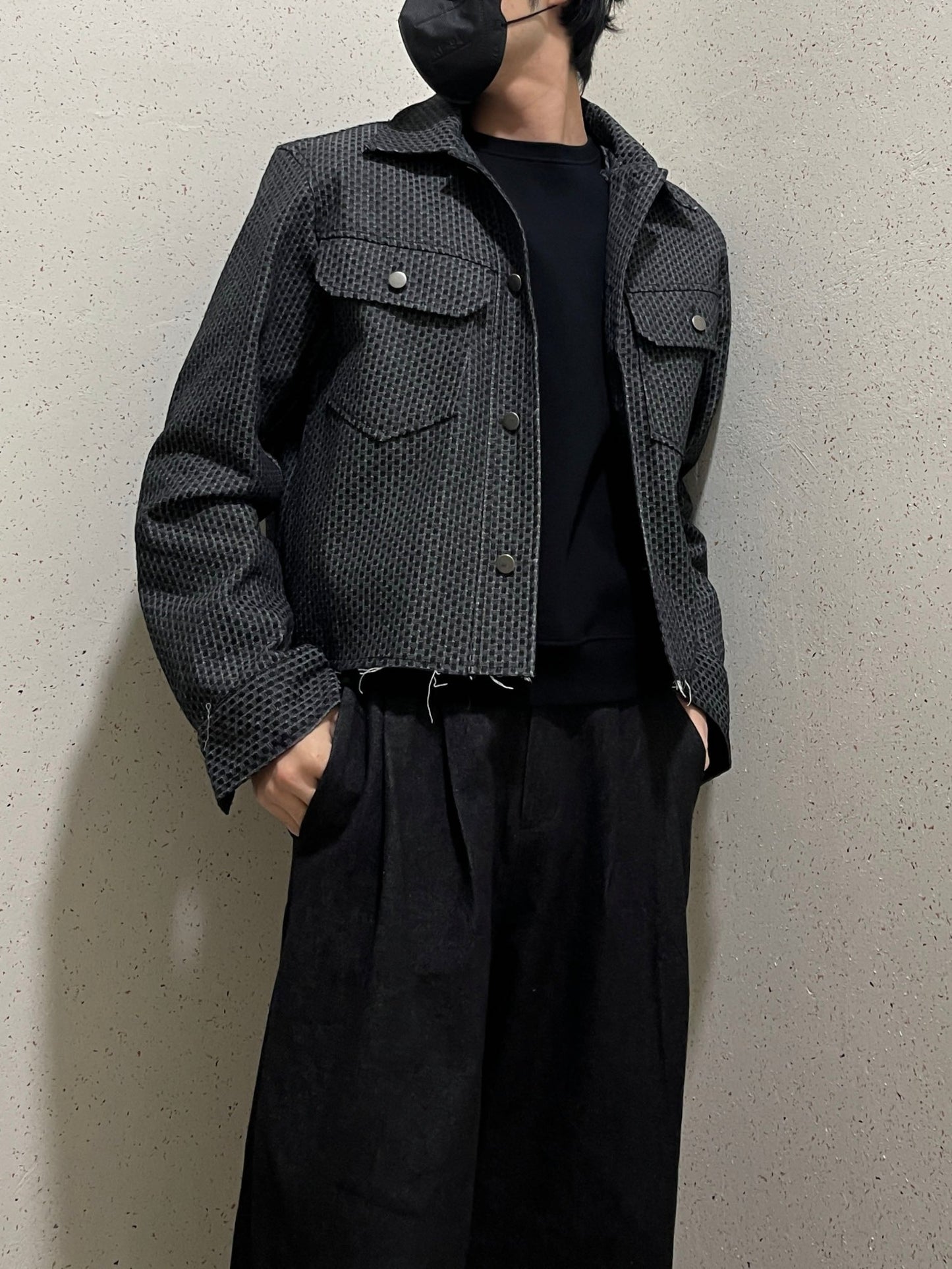 Crop Cutting Denim Jacket Black 남자데님자켓 밑단컷팅 크롭자켓 오버핏 흑청