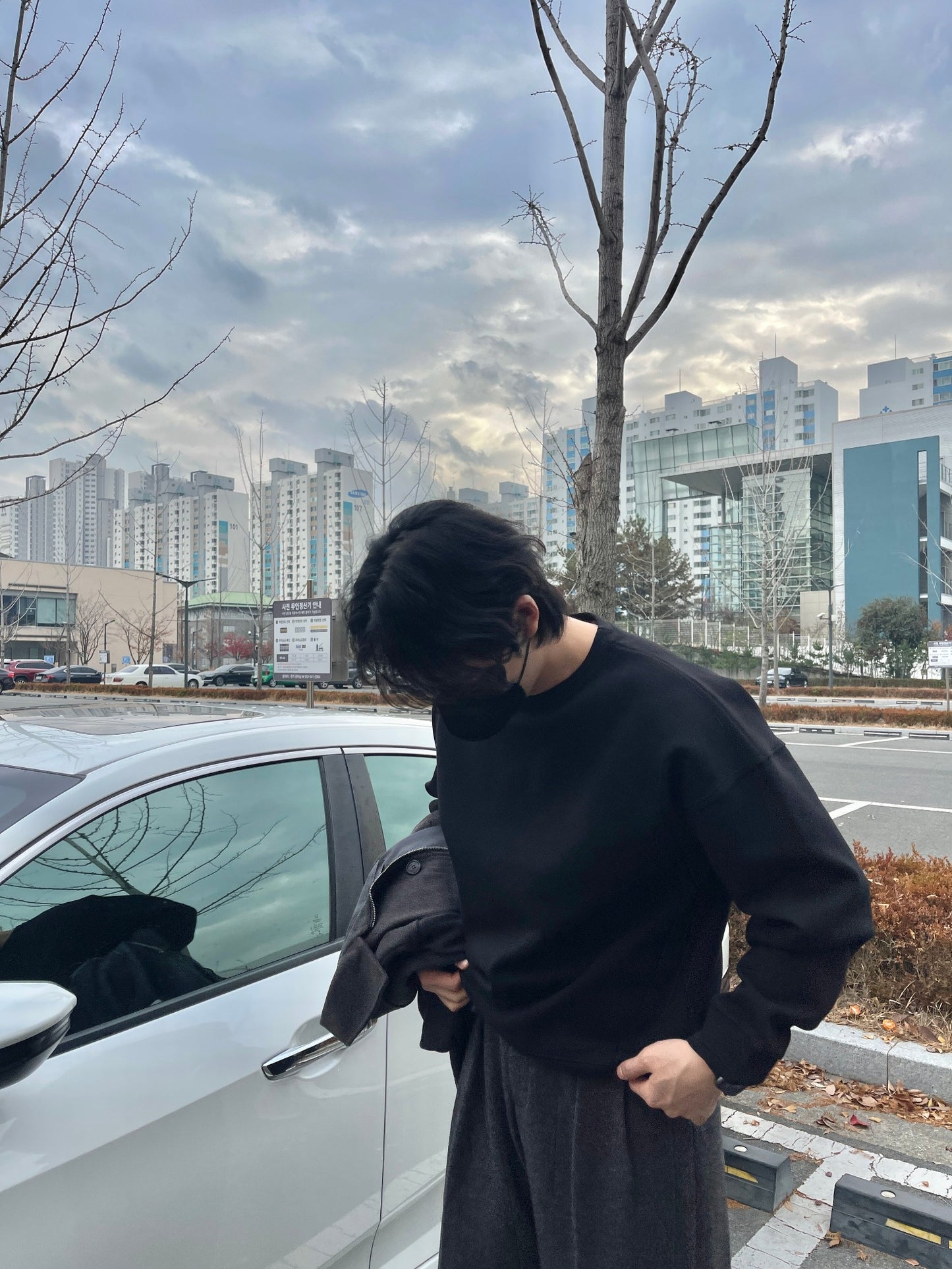 Overfit Pullover MTM Black