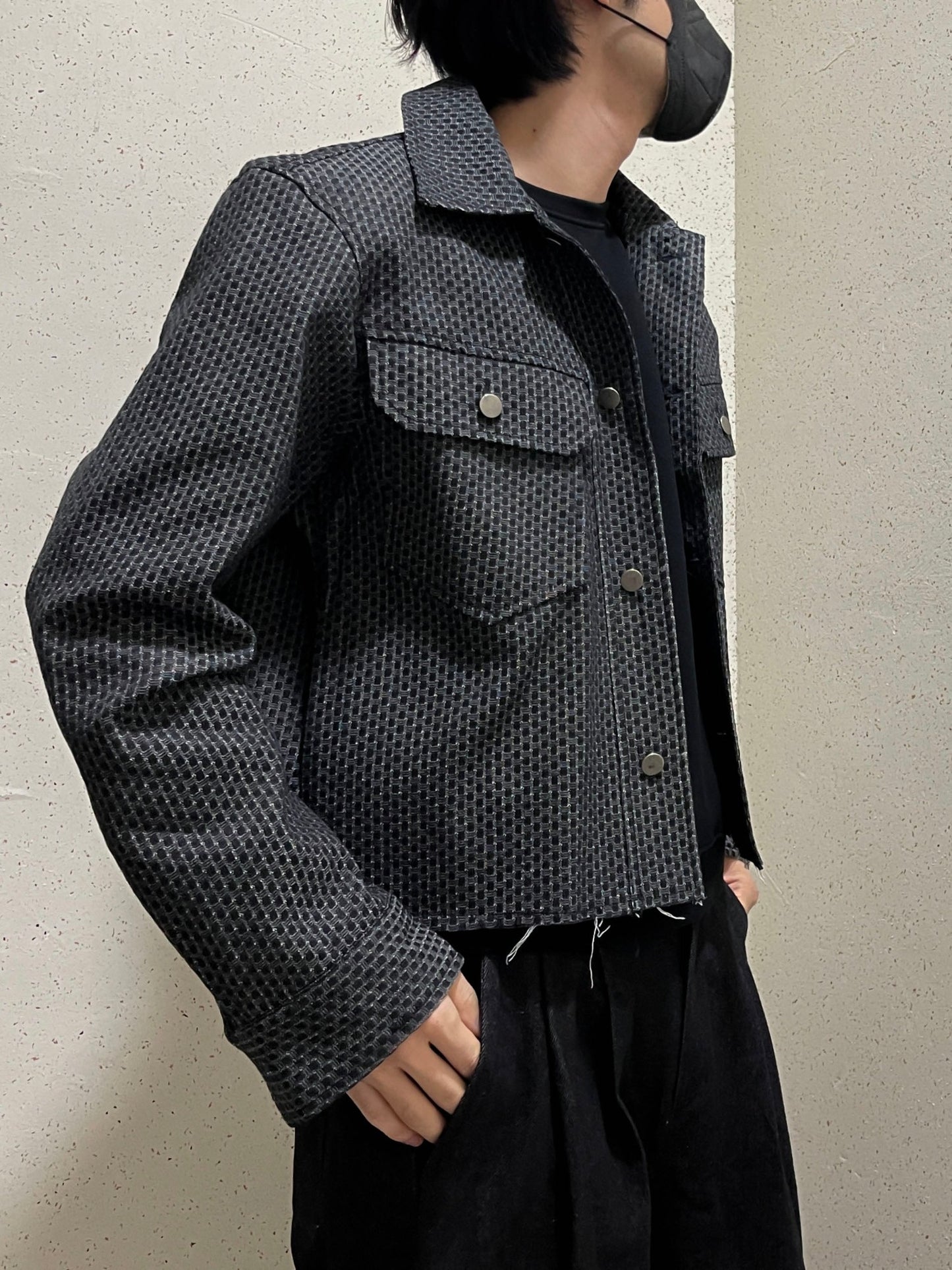 Crop Cutting Denim Jacket Black 남자데님자켓 밑단컷팅 크롭자켓 오버핏 흑청