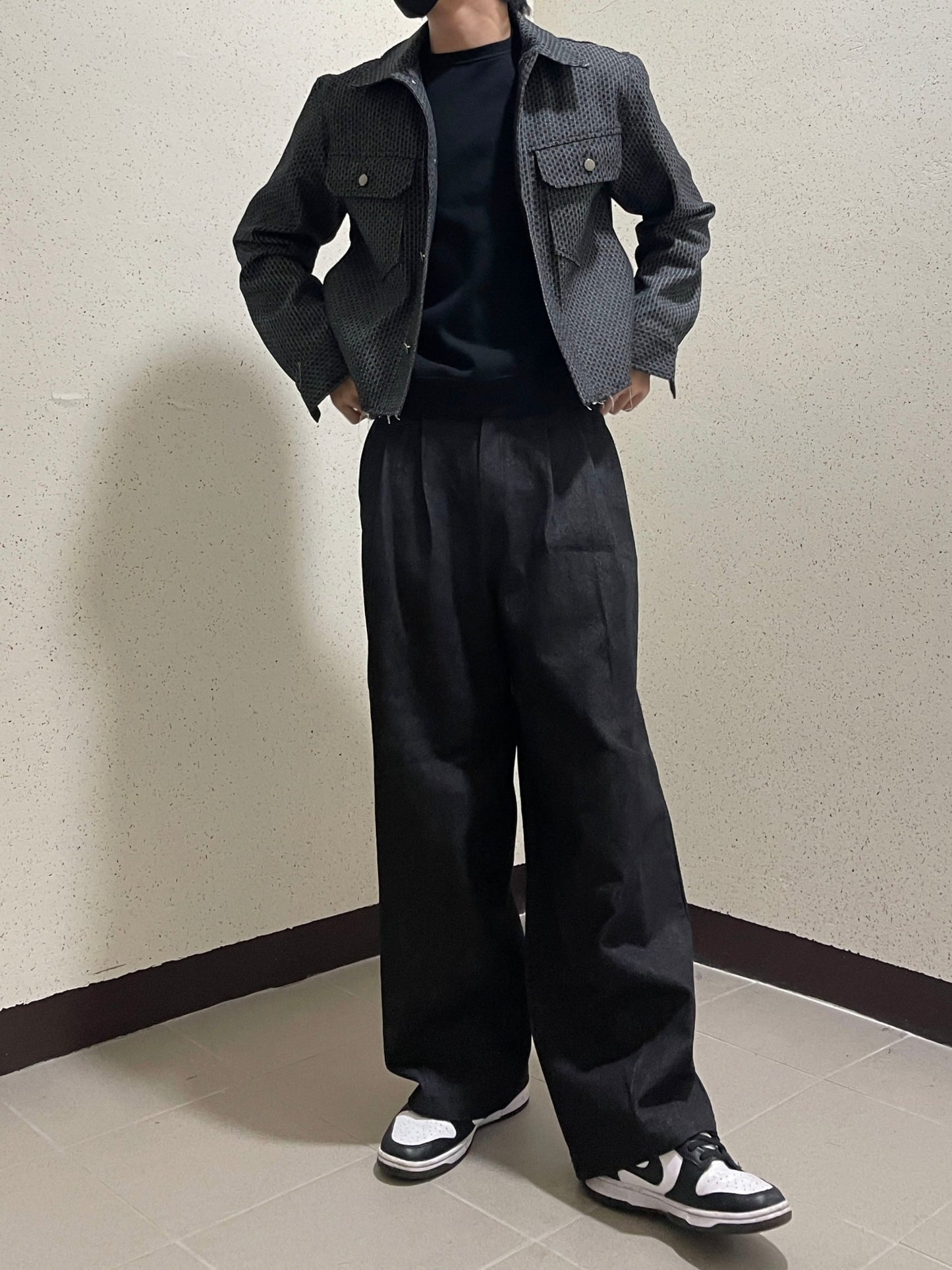 Crop Cutting Denim Jacket Black 남자데님자켓 밑단컷팅 크롭자켓 오버핏 흑청