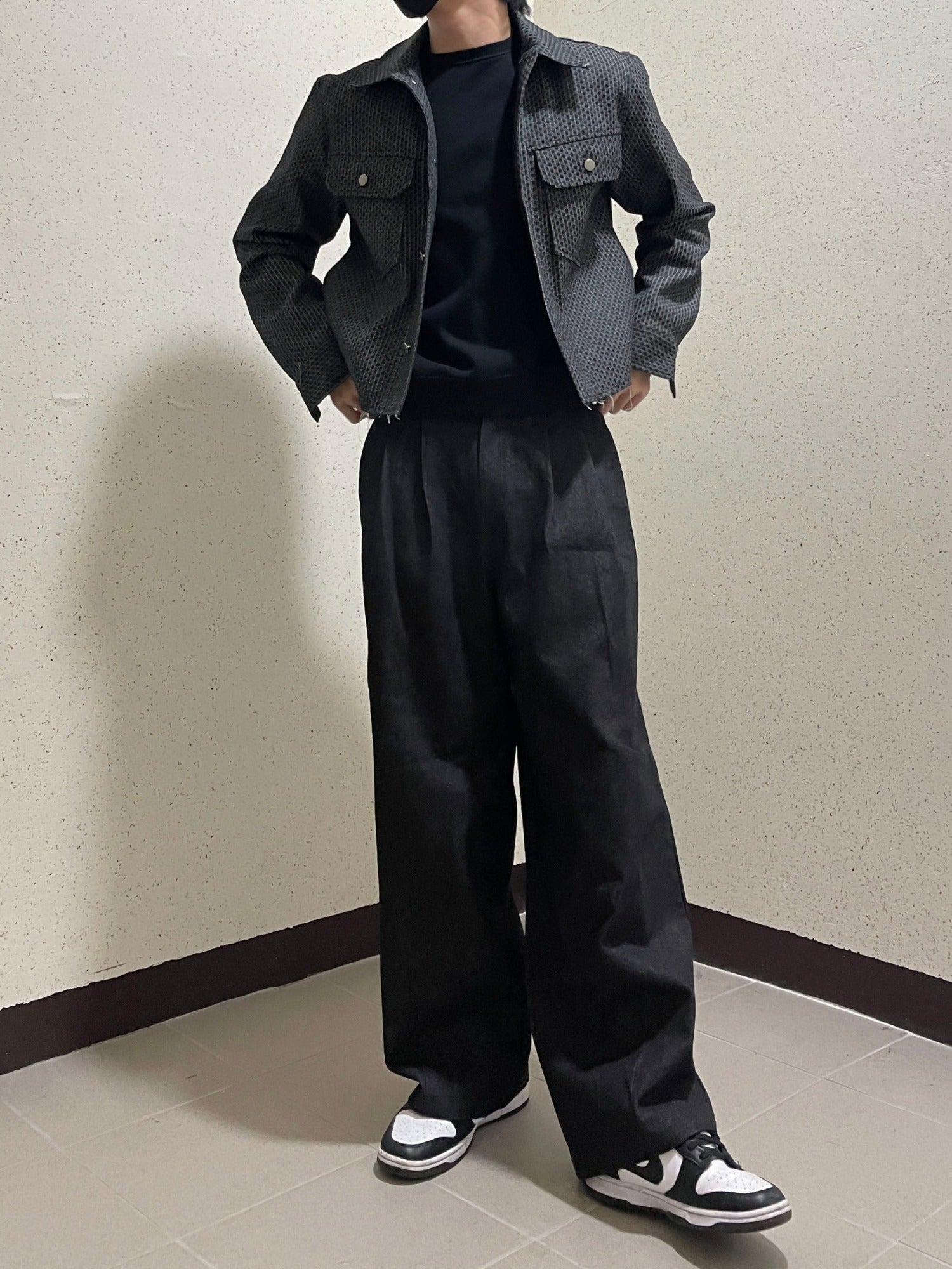 Crop Cutting Denim Jacket Black 남자데님자켓 밑단컷팅 크롭자켓 오버핏 흑청