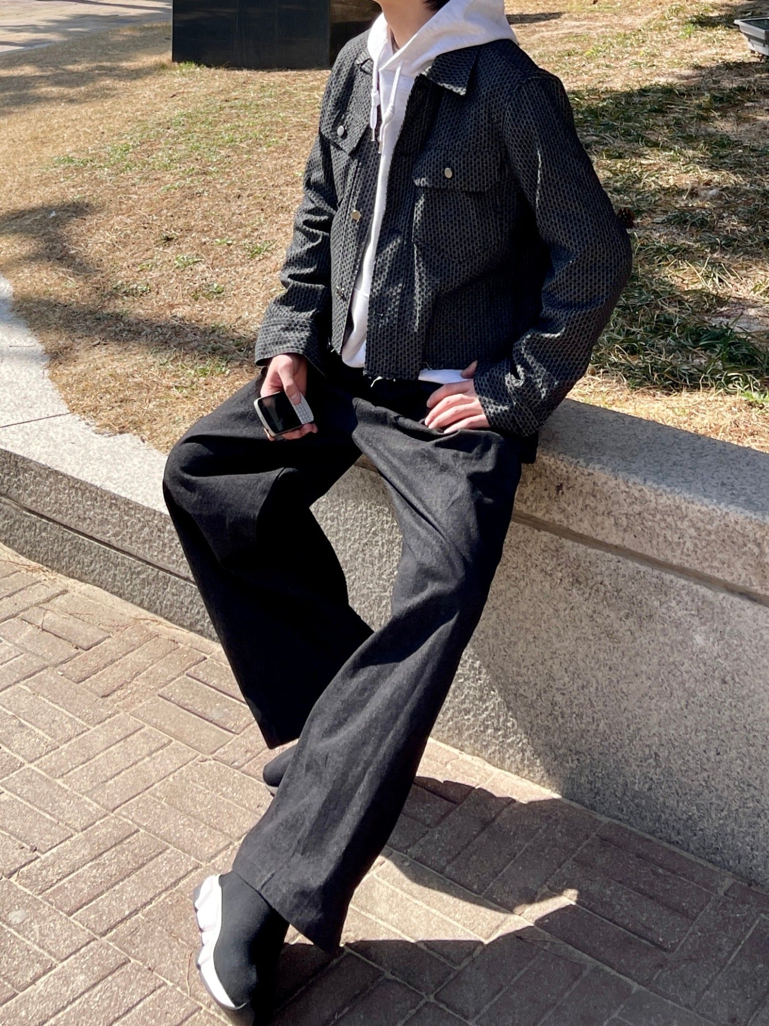 Crop Cutting Denim Jacket Black 남자데님자켓 밑단컷팅 크롭자켓 오버핏 흑청