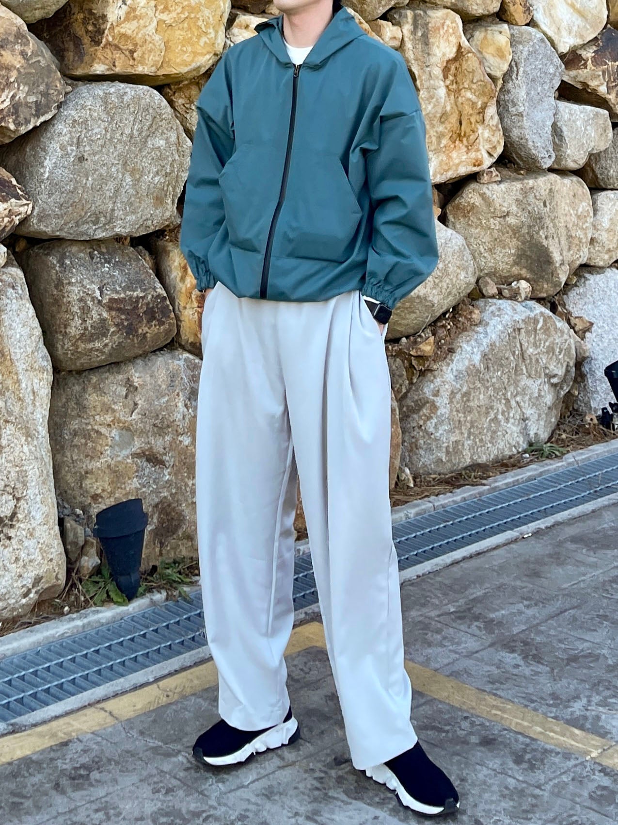 남자와이드슬랙스 허리밴딩 핀턱 커플바지 미니멀룩 아이보리 Pintuck Flow Slacks ivory