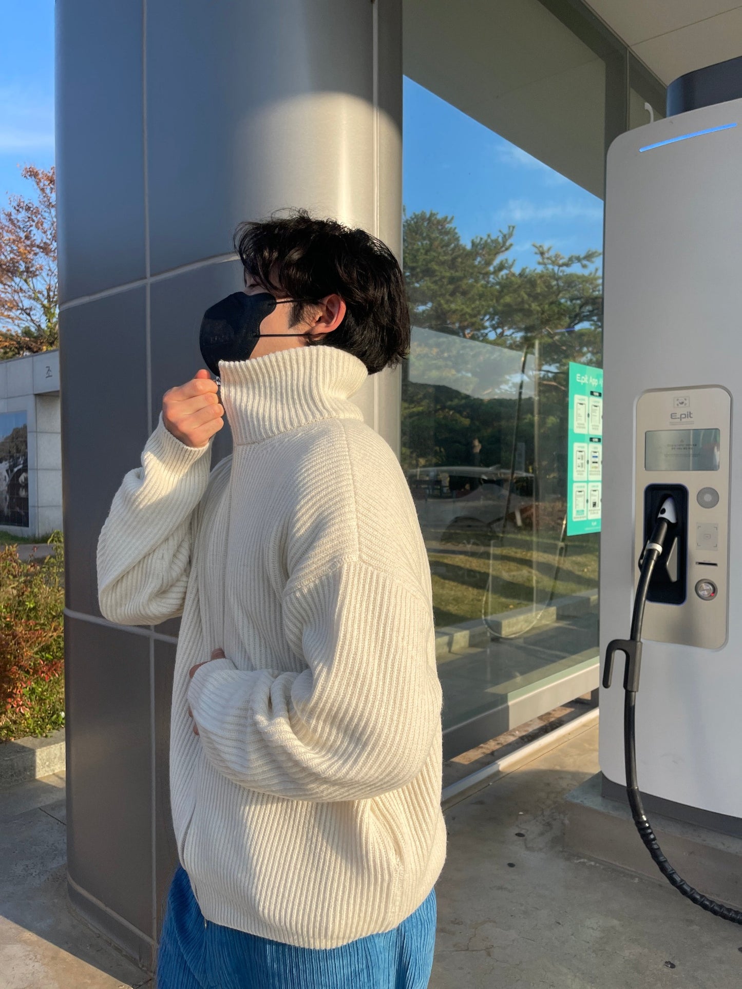 High Neck 2way Zip Up Wool Knit Cream