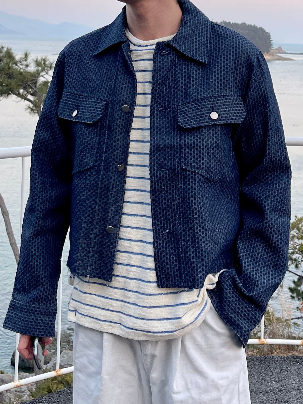 Crop Cutting Denim Jacket Dark blue 남자데님자켓 밑단컷팅 크롭자켓 오버핏 진청