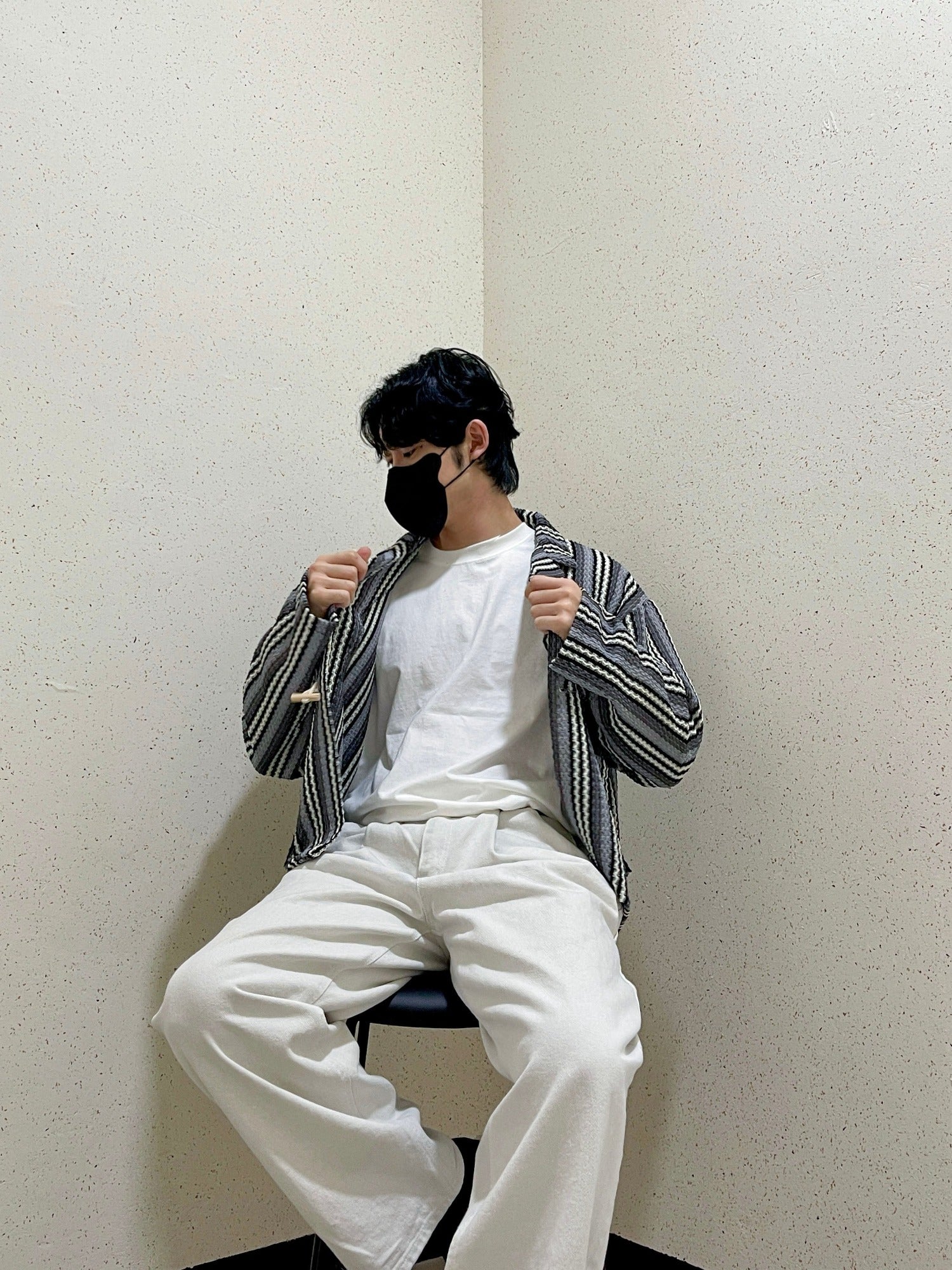 우드 토글 스트라이프 니트 봄 가디건 떡볶이 오버핏 블랙 Toggle Stripe Knit Cardigan Black