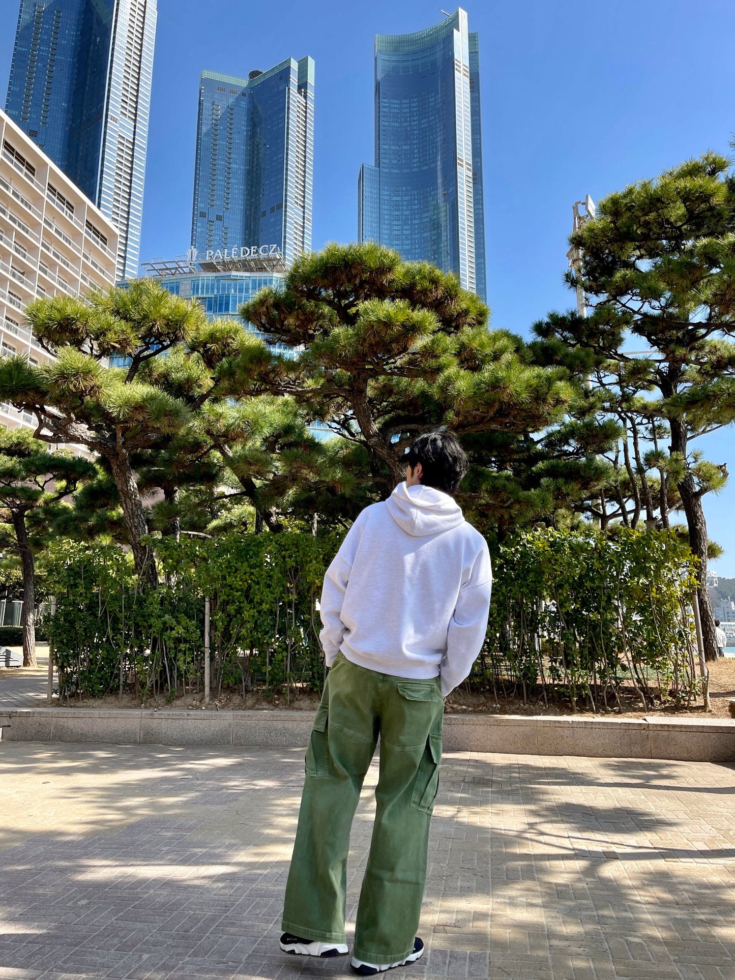 남성카고바지 와이드핏 핀턱 건빵 스트릿룩 올리브 Dyeing Wide Cargo Pants Olive