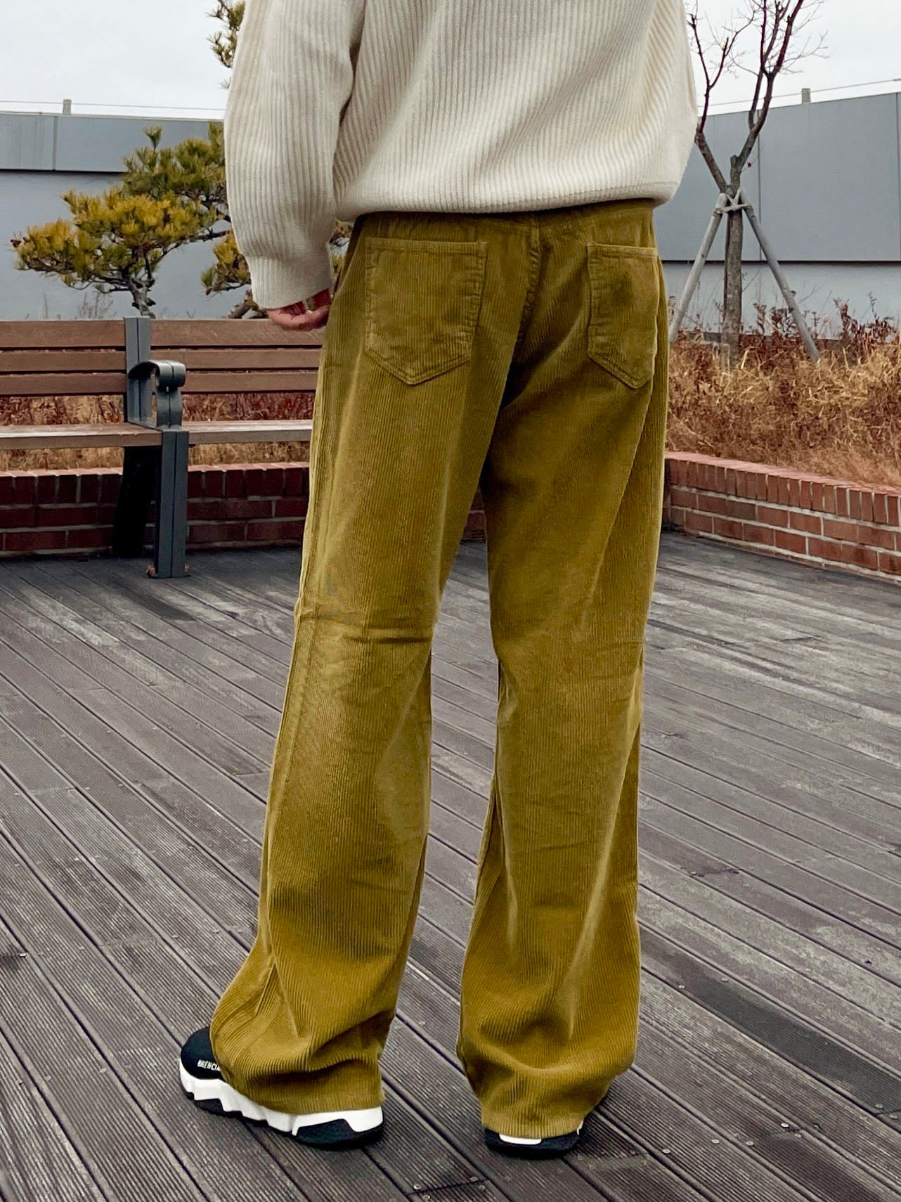 Embo Washing Wide Corduroy Pants Yellow