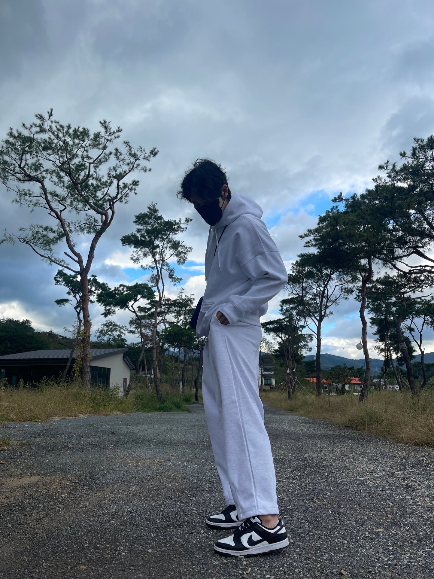 Two Tuck Balloon Wide Pants