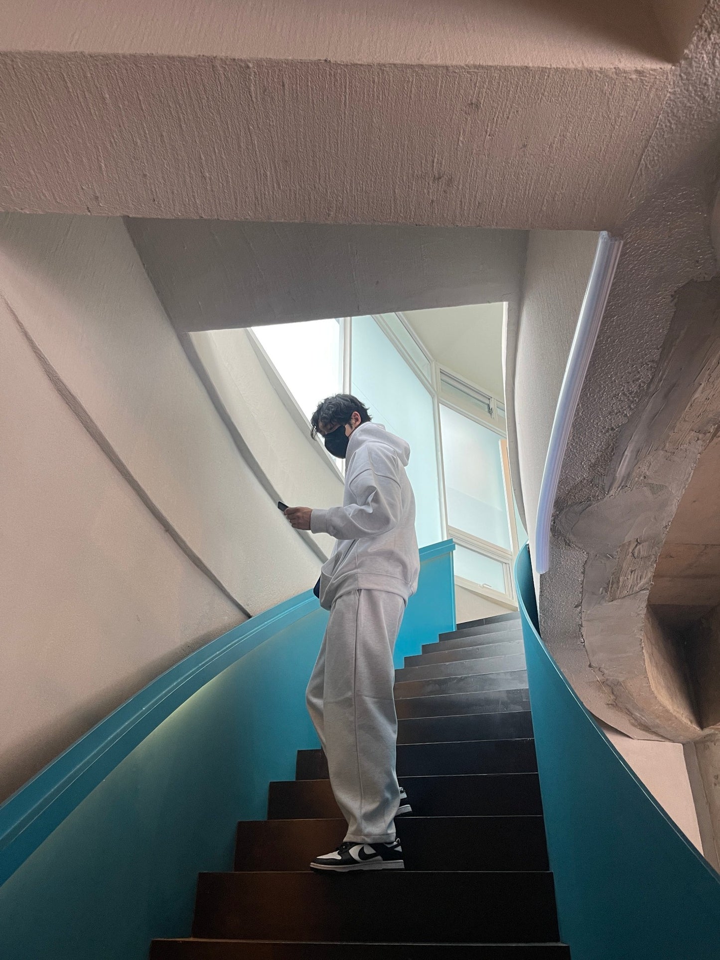 Overfit Hood T White melange
