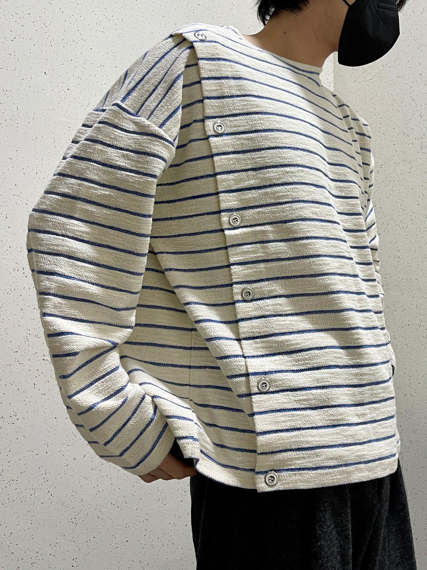 남자 오버핏 버튼 스트라이프 단추 단가라 티셔츠 블루 Button Stripe T-shirt Blue