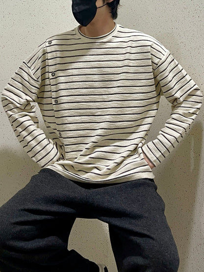 남자 오버핏 버튼 스트라이프 단추 단가라 티셔츠 블랙 Button Stripe T-shirt Black